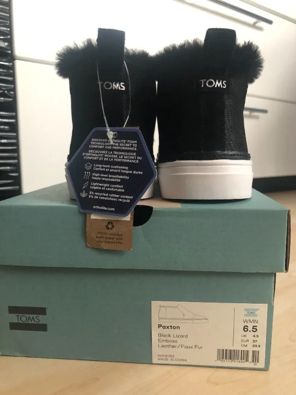 TOMS Paxton Slip On BRAND NEW! image indicator(5)