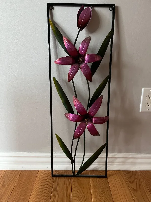 Flower and Leaves Metal Wall Decor with Frame