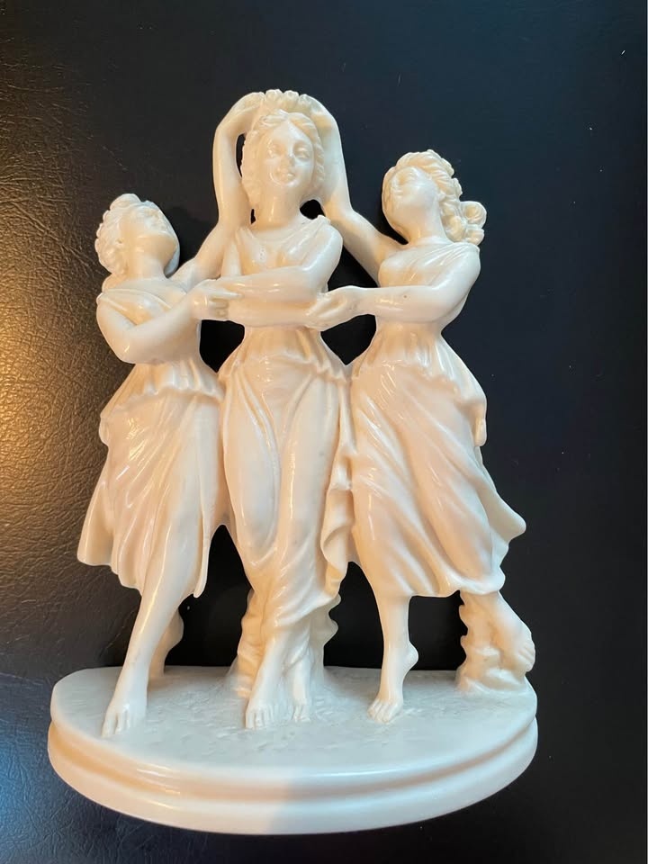 Vintage Italian Sculpture “The Three Graces” - photo 3