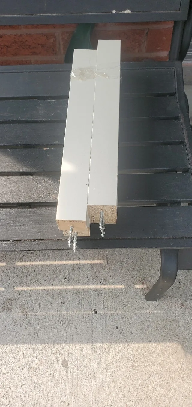 Ikea Small Table #cleanout image indicator(3)