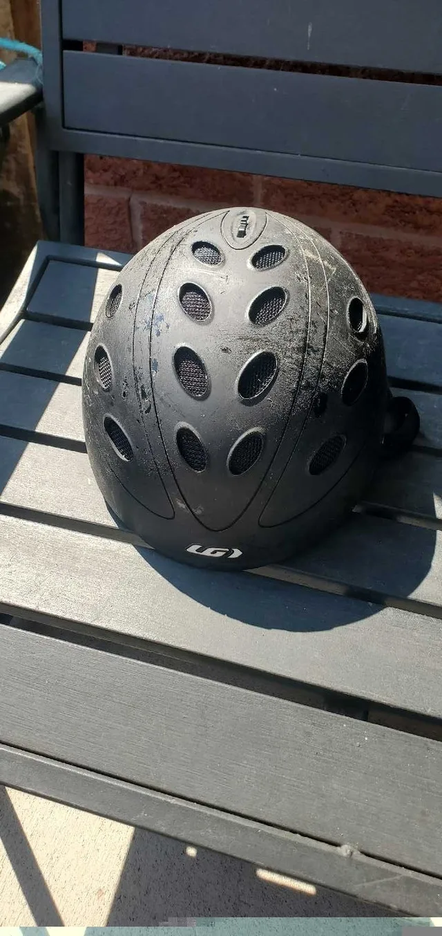 Various Skis and Ski Equipment #cleanout image indicator(9)