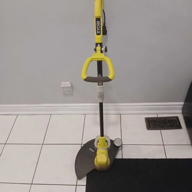 Yardworks and Ryobi Electric Weed Trimmer 14 in. #cleanout