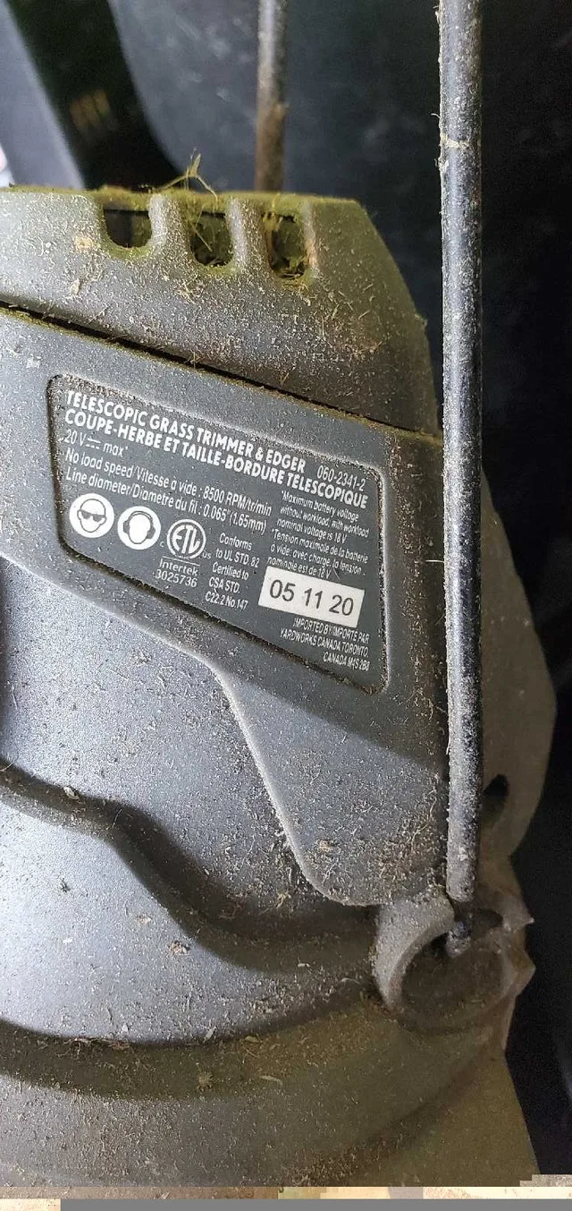 Yardworks and Ryobi Electric Weed Trimmer 14 in. #cleanout image indicator(10)