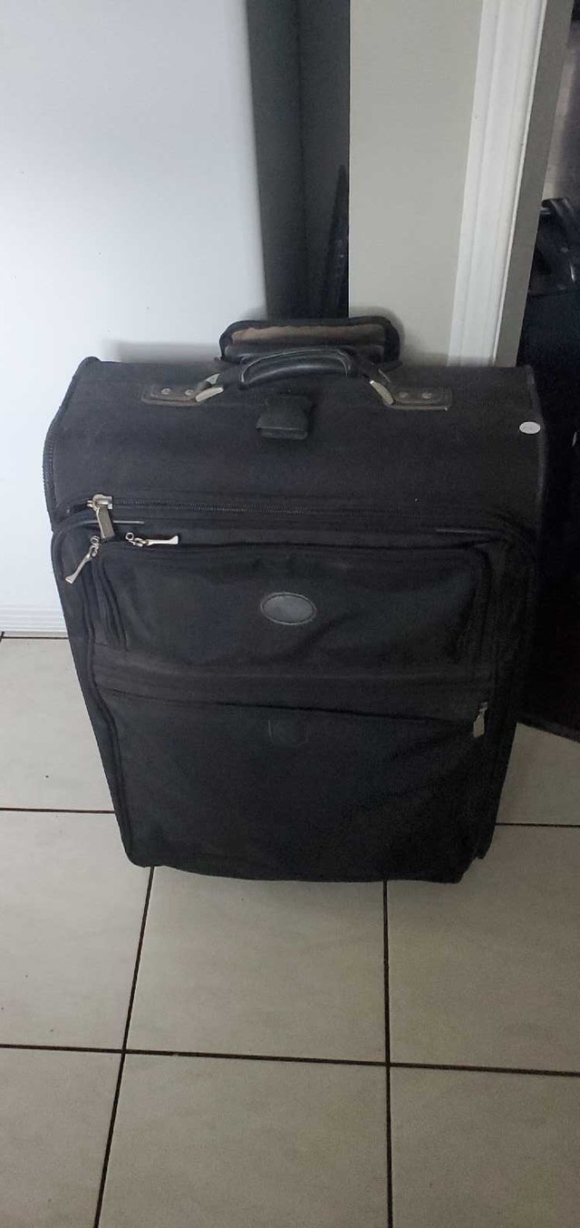 Various Travel Luggages #cleanout - photo 4