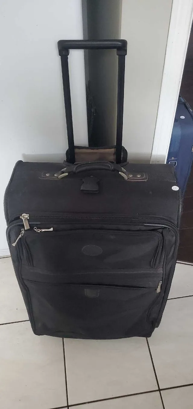 Various Travel Luggages #cleanout image indicator(4)