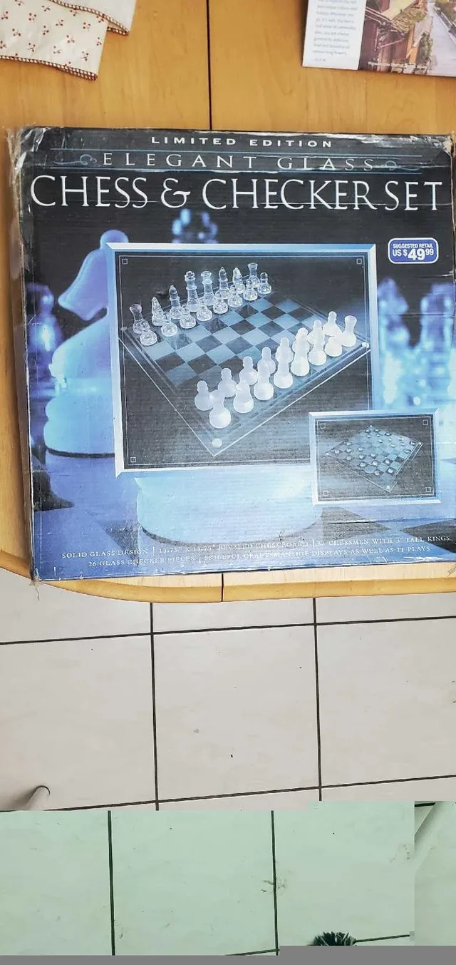 Glass Chess and checker set. 2 in 1. #cleanout image indicator(5)