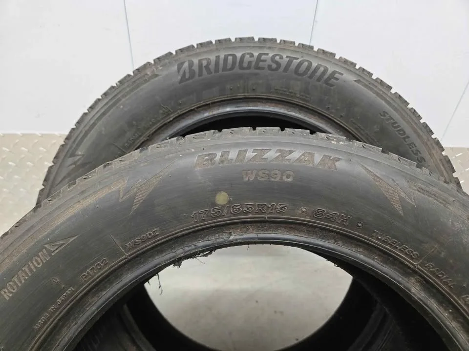Two Bridgestone Blizzak Winter Tires- 175/65R15 image indicator(9)