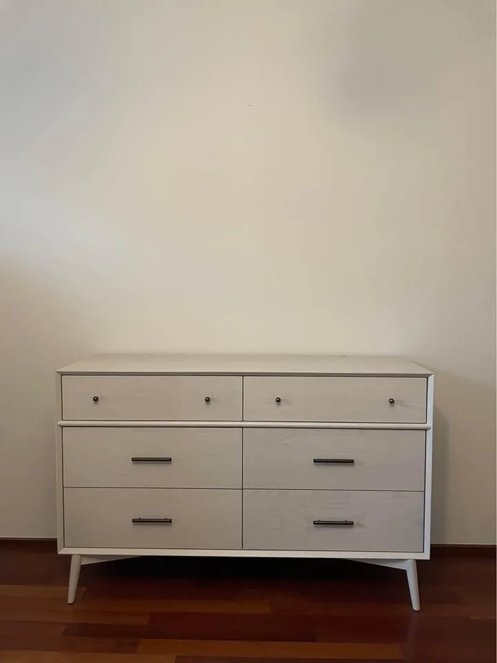 West elm Mid-Century 6-Drawer Dresser (56") image indicator(2)