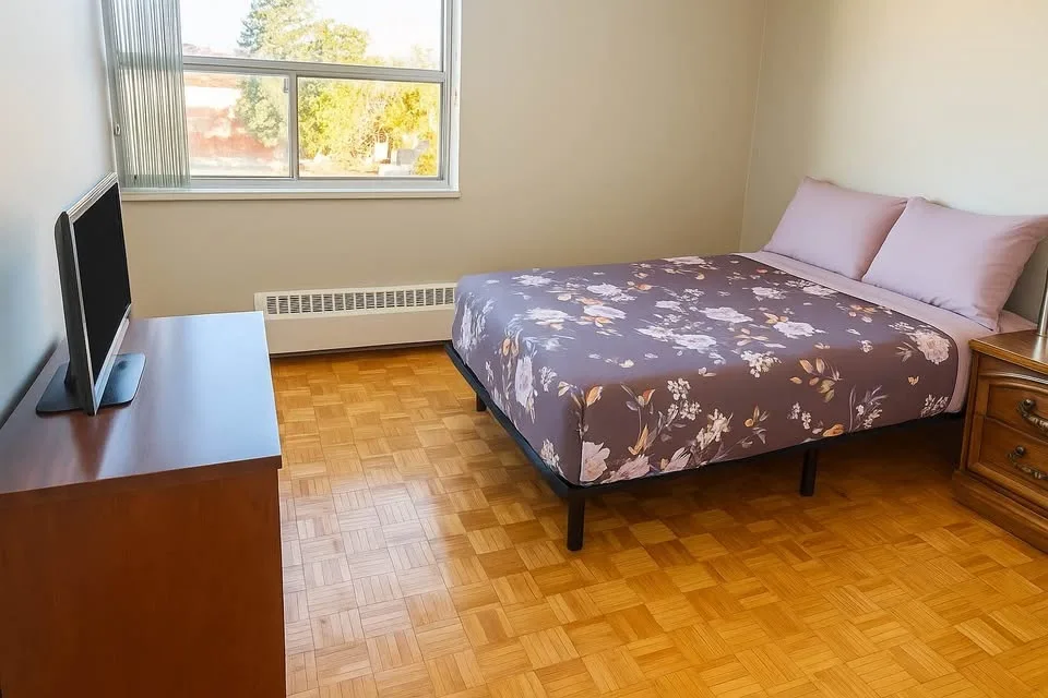 Private room for rent