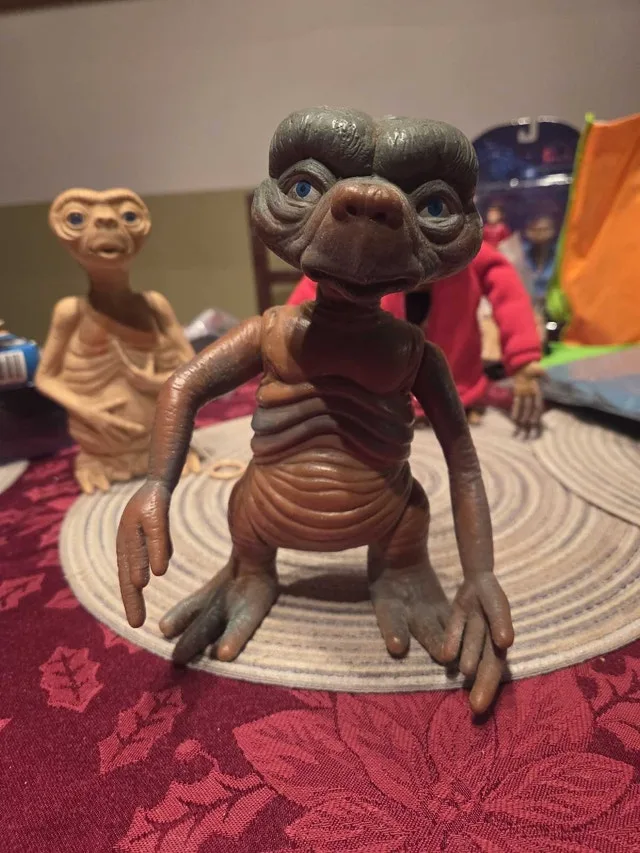 Vintage E.T. Figure