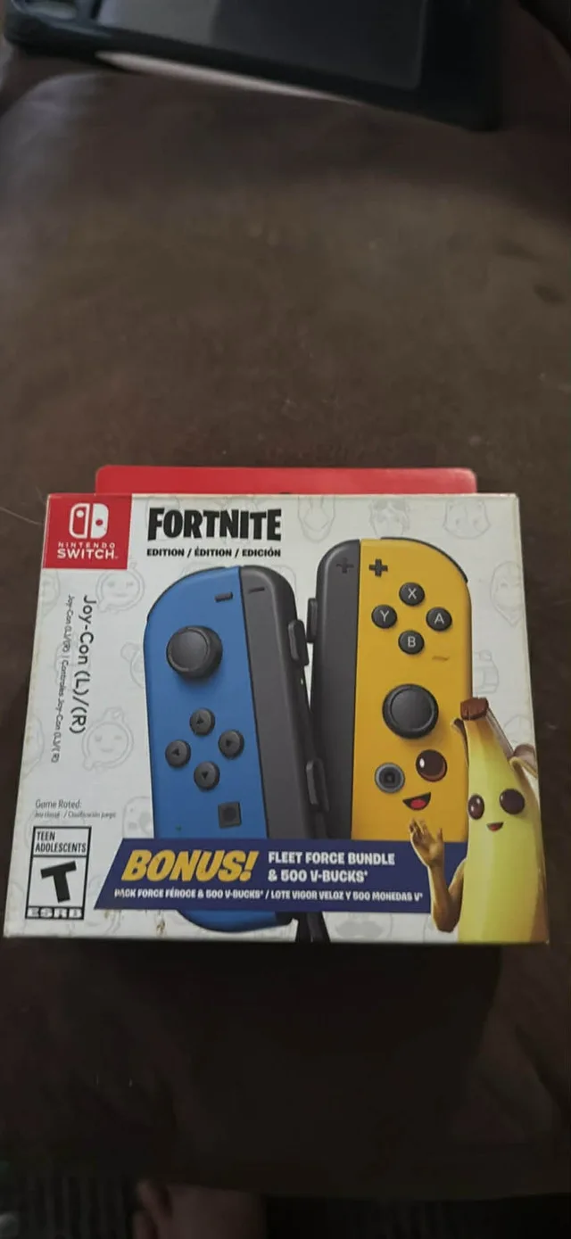 Fortnite Edition Nintendo Switch Joycons