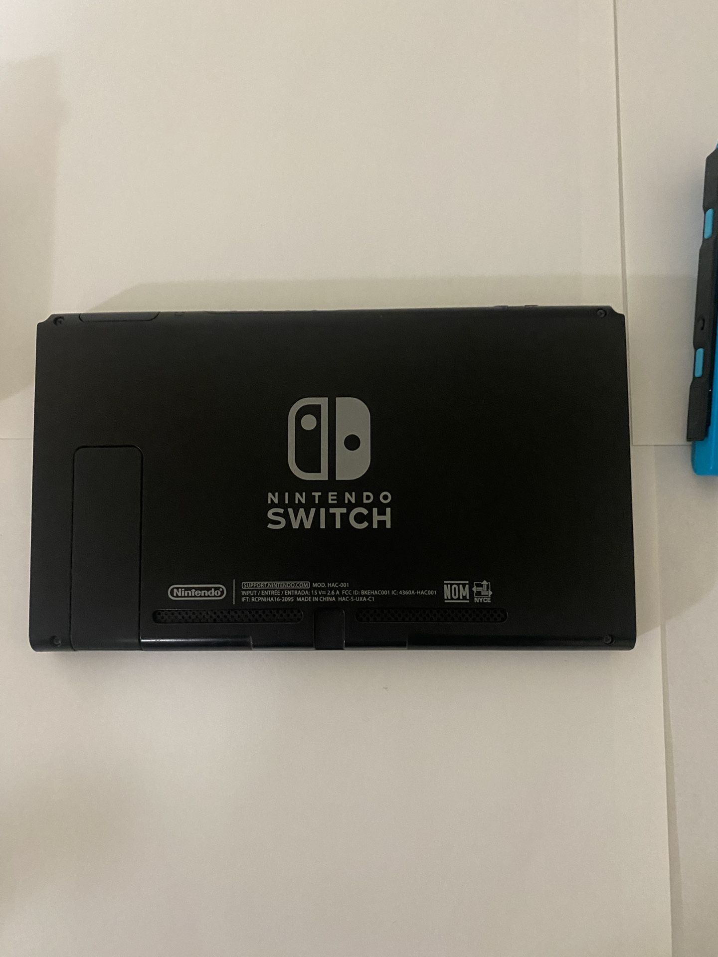 Nintendo Switch + Zelda + Animal Crossing (9 Games Loaded) - photo 2