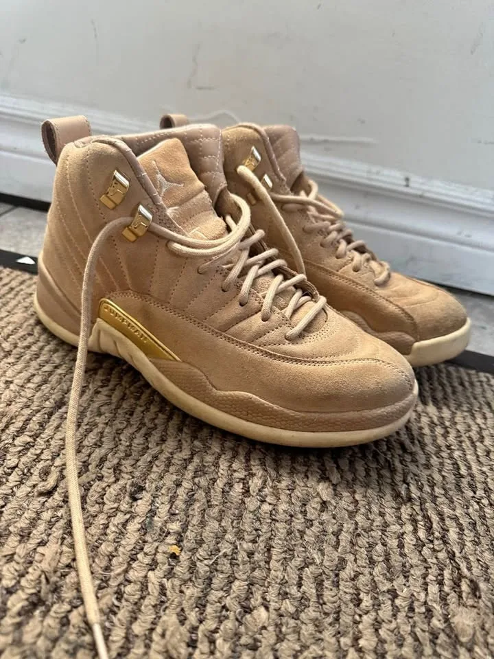 Air Jordan 12 Retro Vachetta Tan