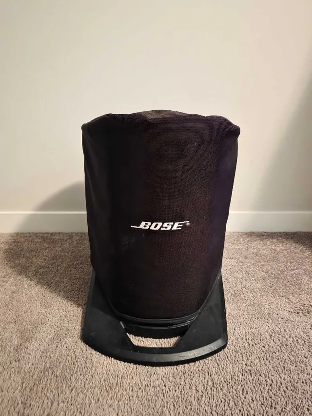 Bose L1 Compact Speaker with extender image indicator(2)