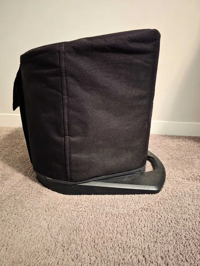 Bose L1 Compact Speaker with extender image indicator(3)