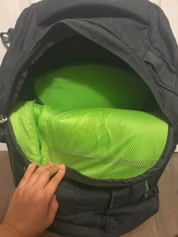 Osprey Farpoint 40L Travel Backpack image indicator(2)