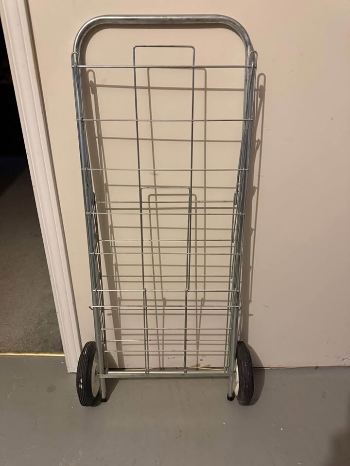 Metal folding utility or shopping cart - photo 3