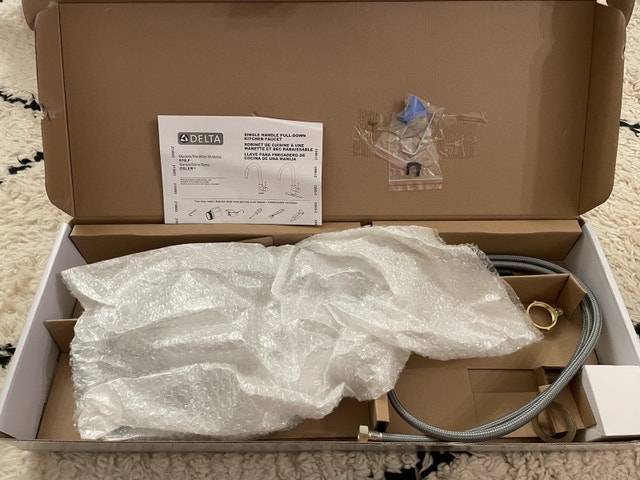 High-End, New-In-Box Delta Pull Down Kitchen Faucet - photo 4