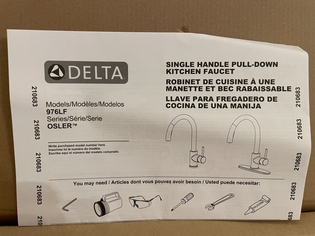 High-End, New-In-Box Delta Pull Down Kitchen Faucet - photo 5