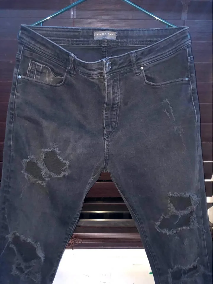 Zara denim Ripped Jeans