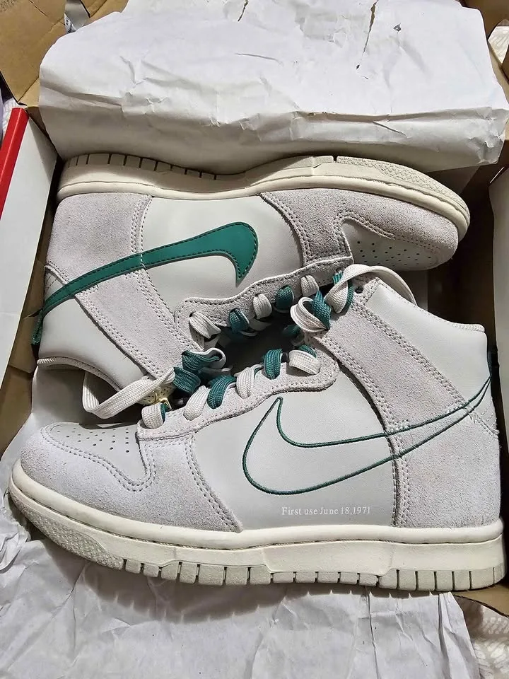 Nike Dunk High SE #cleanout
