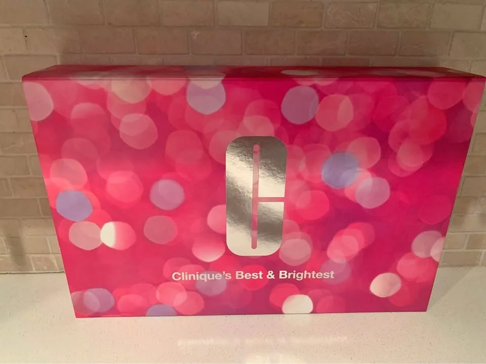 BNIB - Clinique Gift Set