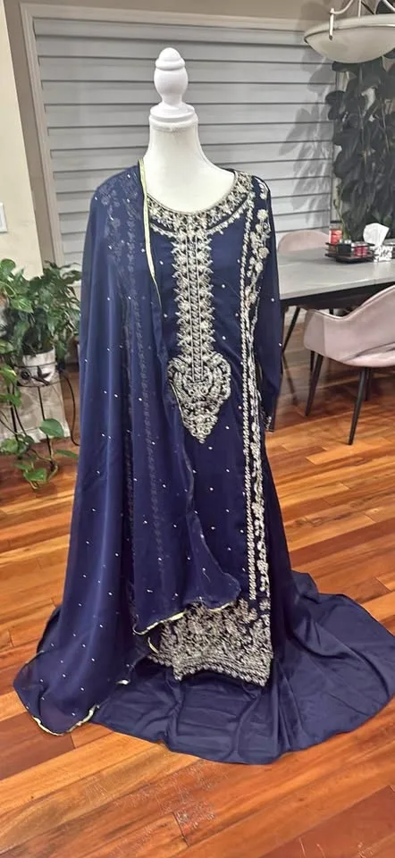 Agha Jaan Three piece Medium