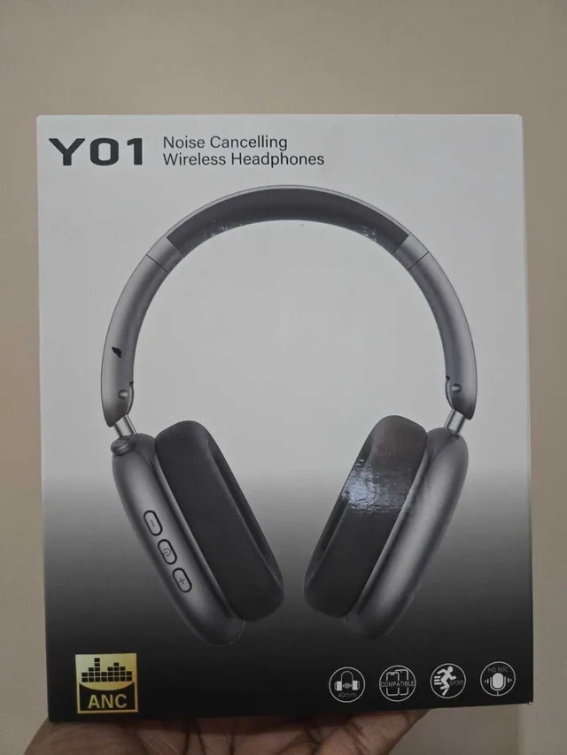 YO1 Noise Cancelling Headphones