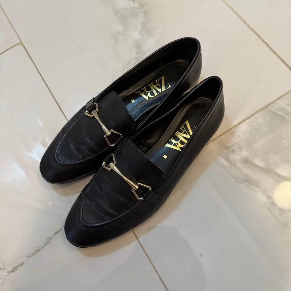 Zara Loafers size 6 women image indicator(2)