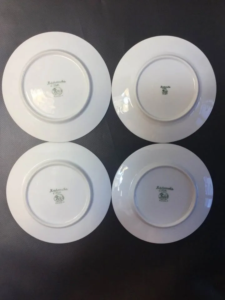 #Cleanout Vintage Hutschenreuther Selb Bavaria. Gold Trim Plates image indicator(3)