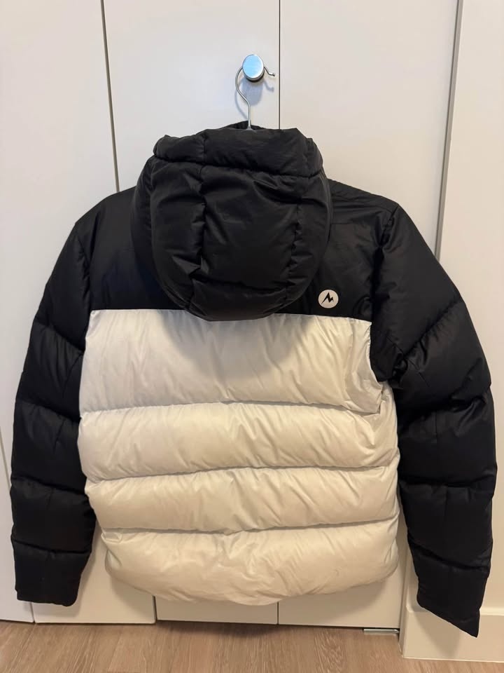 Marmot Women’s Down Puffer Jacket - photo 3