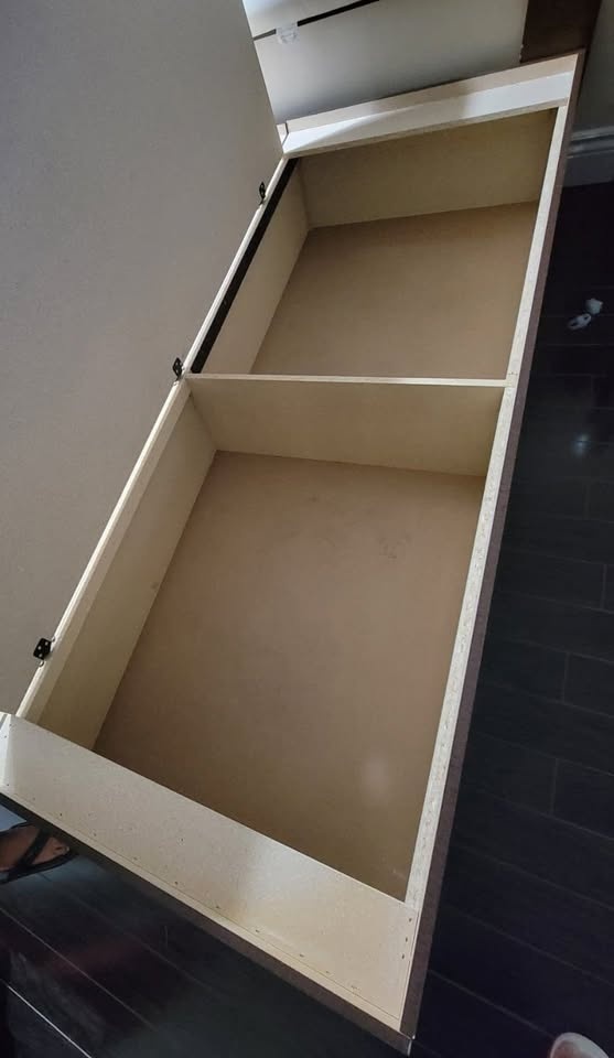 Queen Storage Bed Frame – Lift-Up | Excellent Condition - photo 3