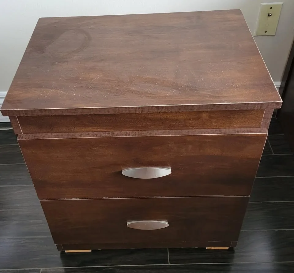 Dark Brown Wooden Nightstand – 2 Drawers | Good Condition | Styl image indicator(2)