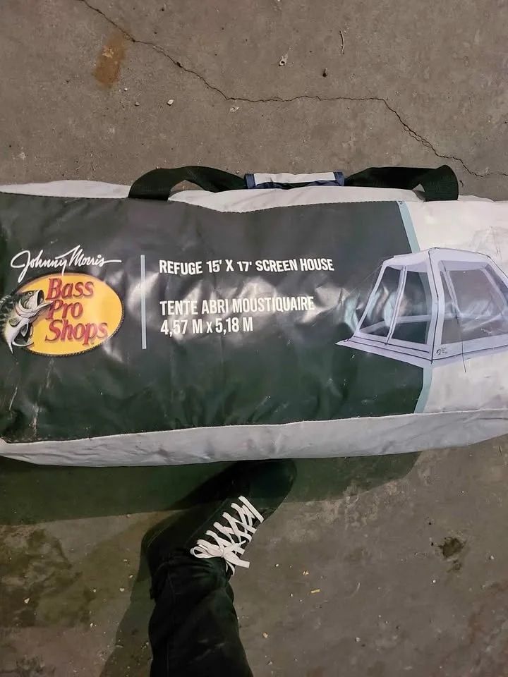 Bass pro screenhouse