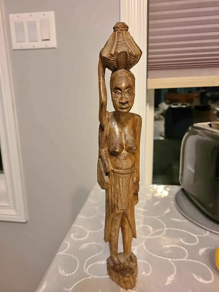 African carving