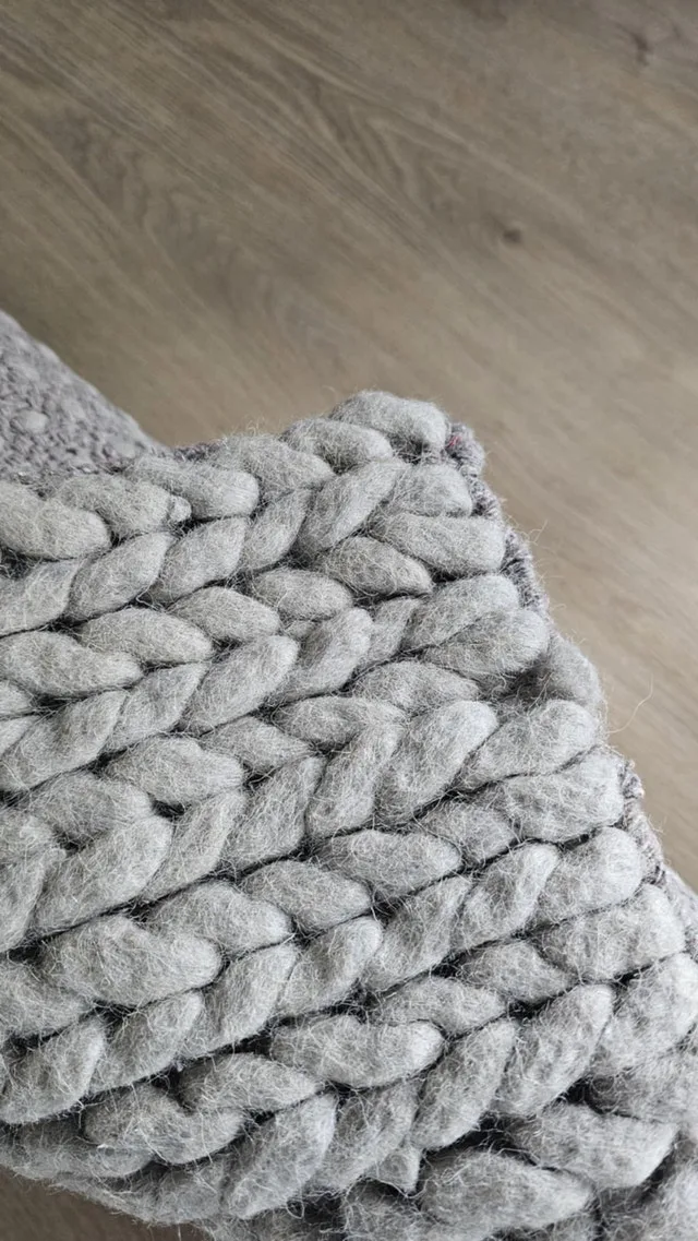 New Light Gray Nuloom Penelope Braided Wool Area Rug 6x6Lig