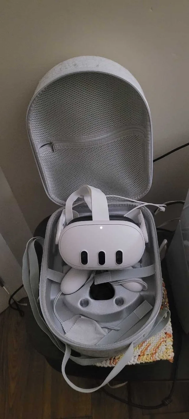 Meta quest 3 512gb image indicator(2)