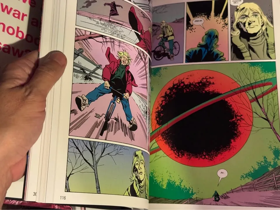 The Invisibles Omnibus. 2012. Excelllent condition! image indicator(8)