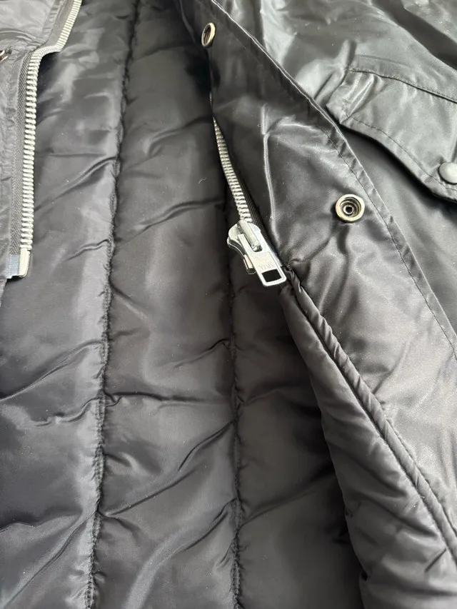 Men’s Home Depot Winter Jacket – Almost New! image indicator(4)