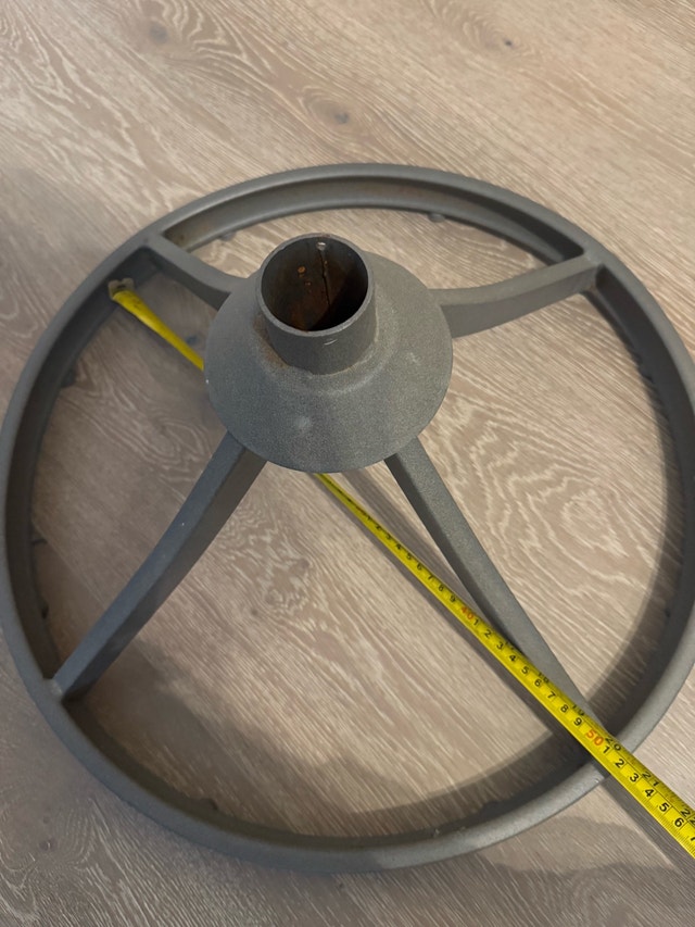 Christmas tree stand - photo 3