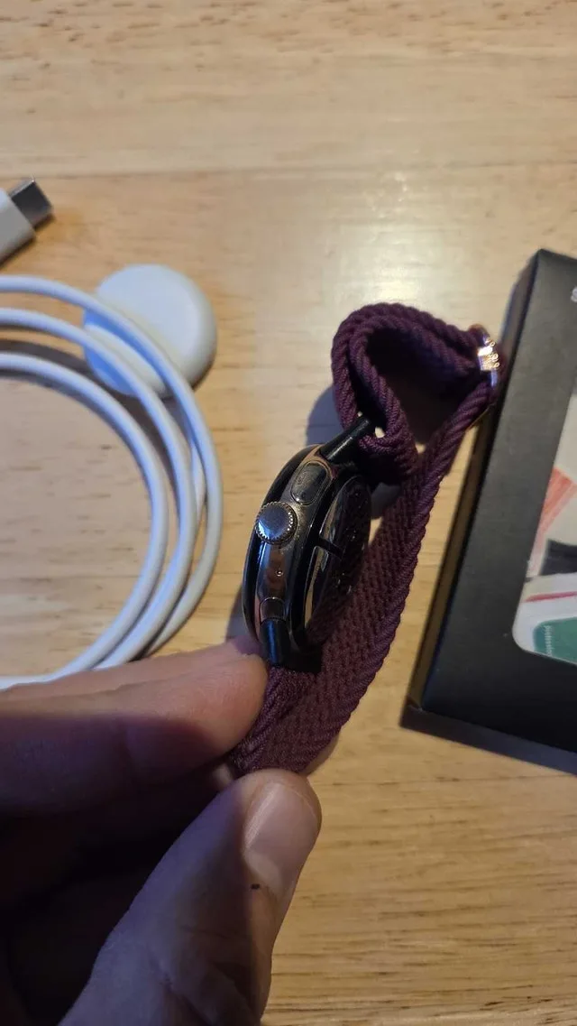 Google Pixel 2 watch image indicator(2)