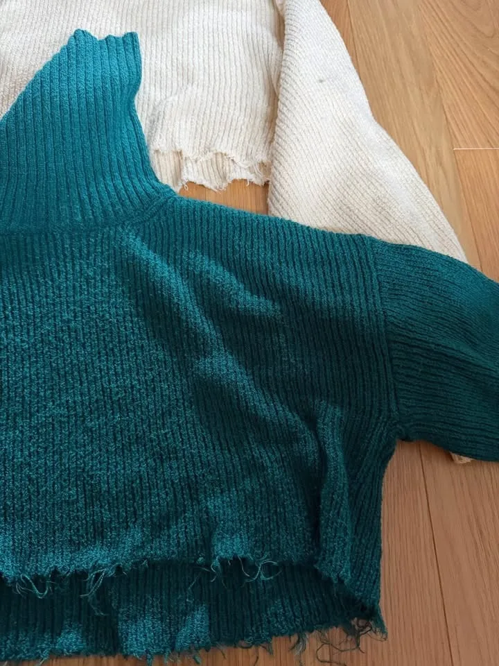 Set of two cropped and frayed turtleneck sweaters. Size Small image indicator(6)