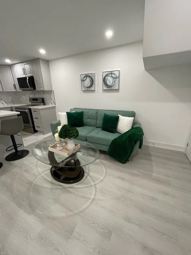 1 bed and 1 Bath basement for Rent image indicator(2)