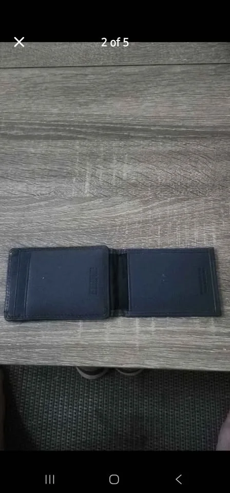 Kenneth Cole Wallet image indicator(2)