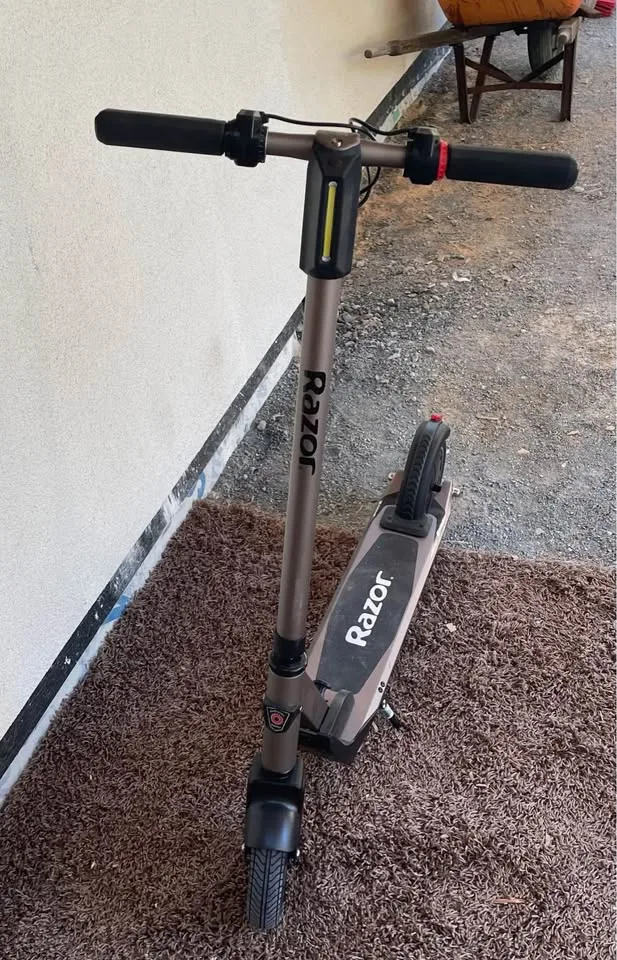 Electric Razor scooter image indicator(2)