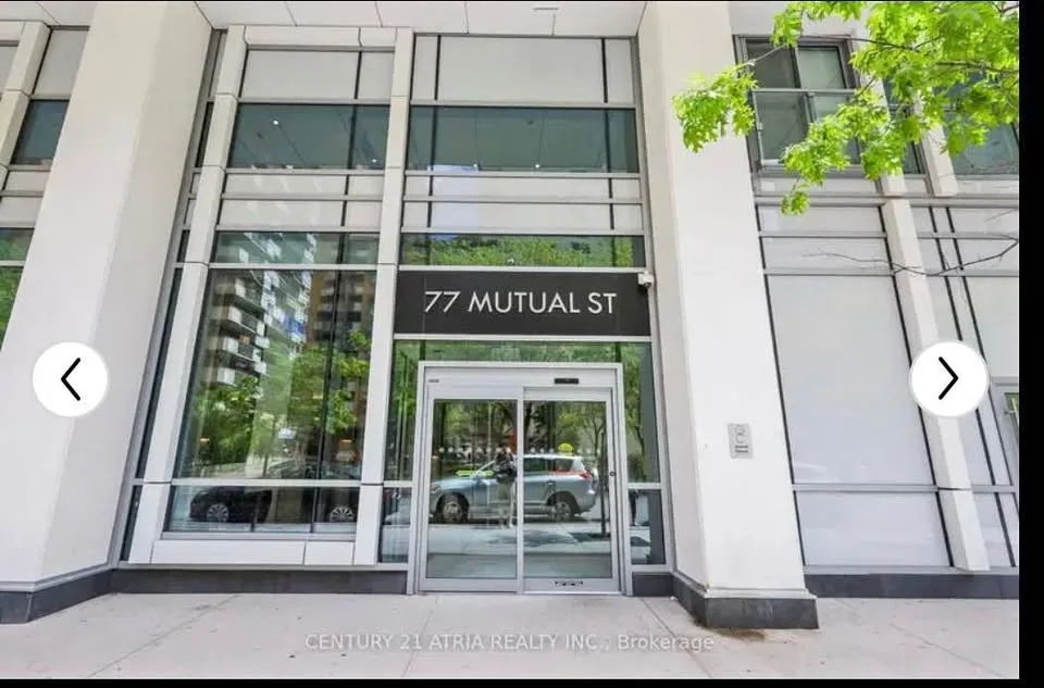 Private Bedroom in Downtown Toronto Condo