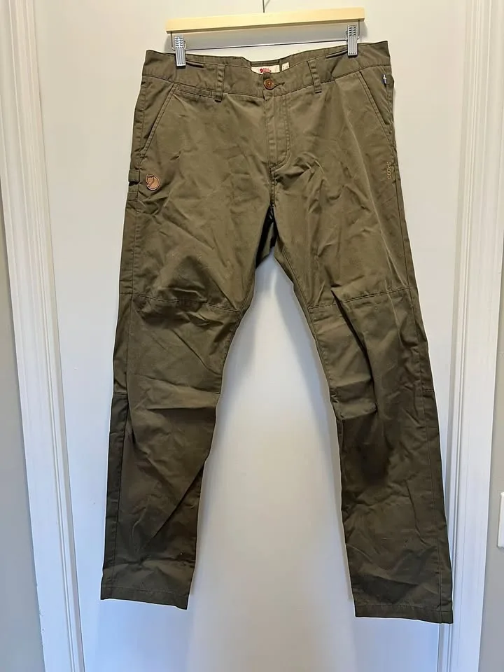 Fjallraven Sormland tapered trousers SIZE 33-34