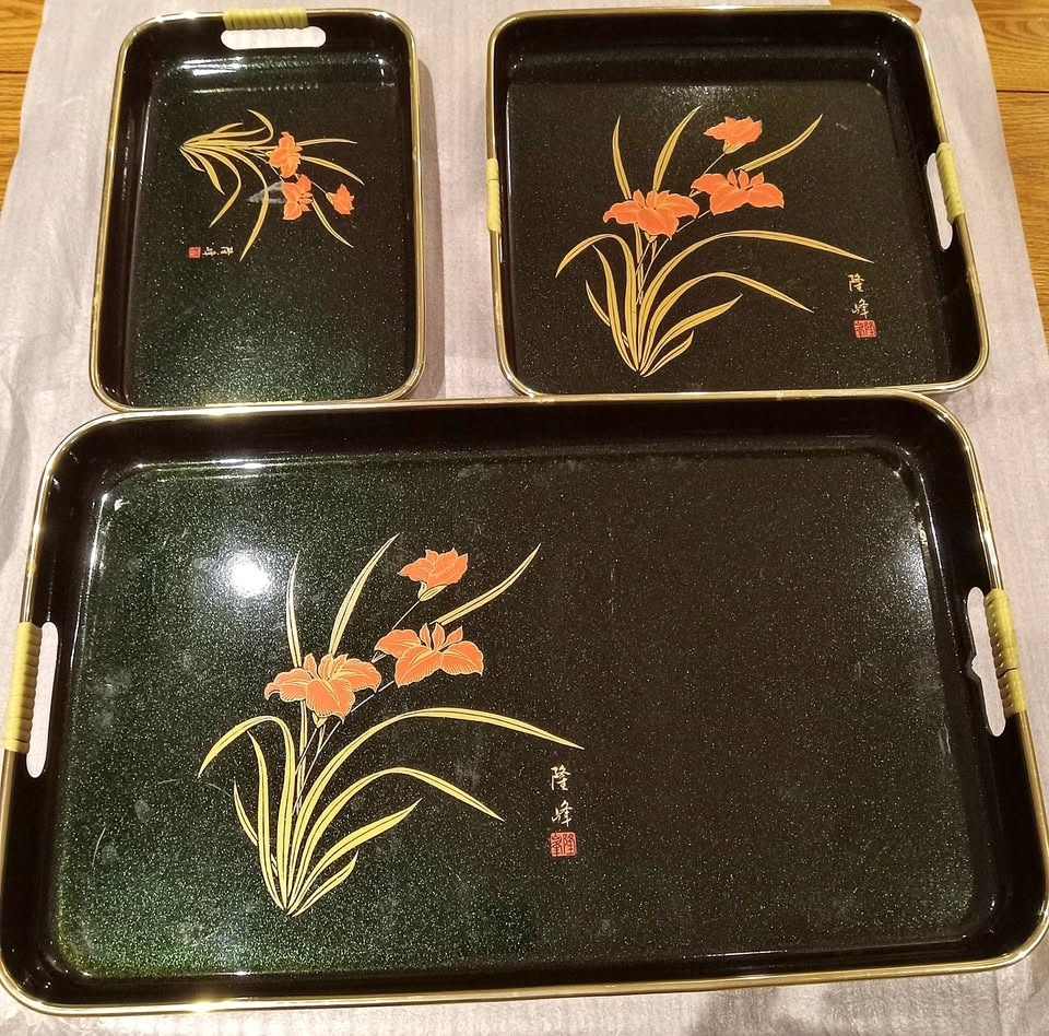 Vintage Japanese Plastic Lacquer Nesting Trays (Set of 3)