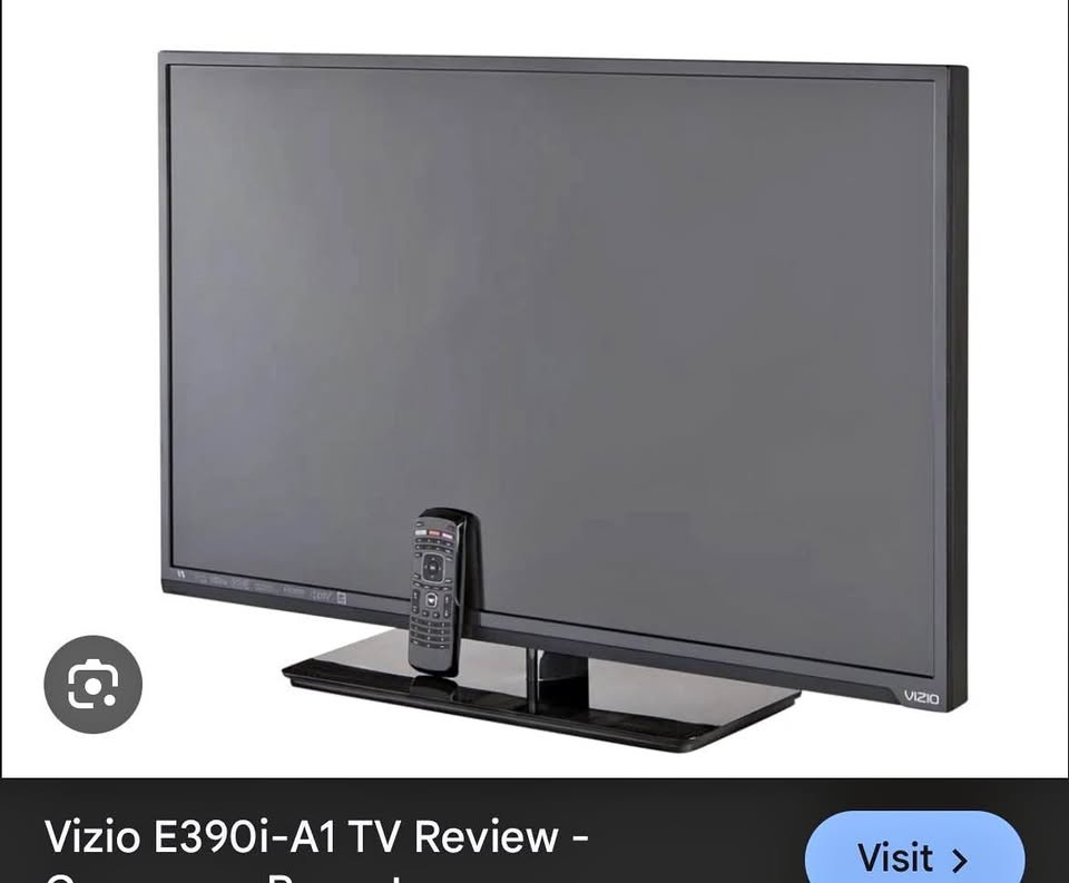 40” Vizio TV (gently used) and wall mount (new)