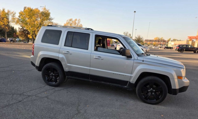 2012 Jeep Patriot 110,300 km - photo 2